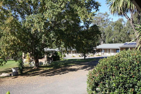 Picton Valley Motel - QLD Tourism 4