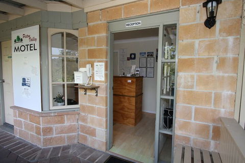 Picton Valley Motel - QLD Tourism 7