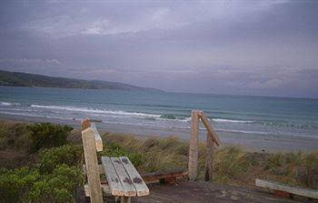 Lighthouse Keepers Inn - Queensland Tourism 1