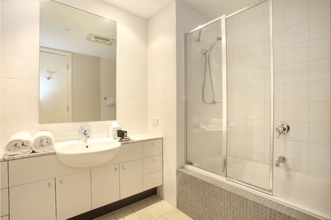 Brighton Bay Apartments - Queensland Tourism 6