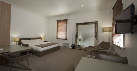 The Ikon Hotel - Queensland Tourism 2