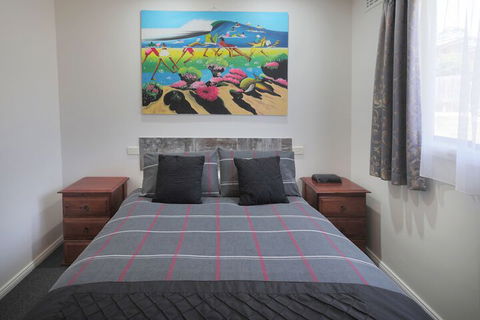 Homelea Accommodation - Queensland Tourism 3