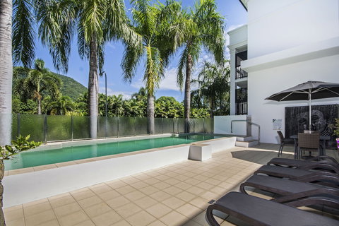 Elysium Apartments - QLD Tourism 3