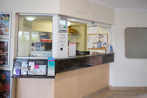 Miami Beachside Holiday Apartments - Queensland Tourism 2