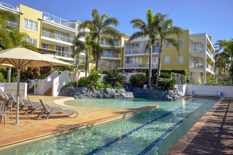 Seachange Coolum Beach - Queensland Tourism 6