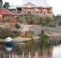 Blue Cliffs Retreat - Queensland Tourism