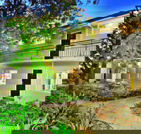 Brighton Serviced Apartments - Queensland Tourism