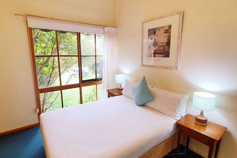 Point Lonsdale Guest House - QLD Tourism 3