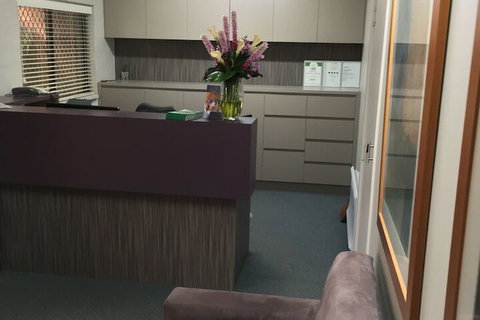 Oxley Court Serviced Apartments - QLD Tourism 1