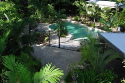 Boutique Bungalows - Queensland Tourism 2