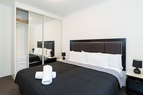 Eastwood Furnished Apartments - QLD Tourism 6