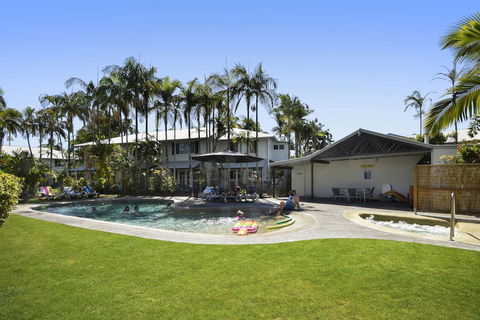 Coco Bay Resort - QLD Tourism 1