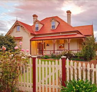 Cambridge House - QLD Tourism