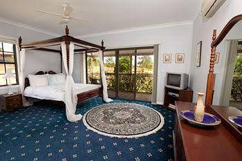  QLD Tourism