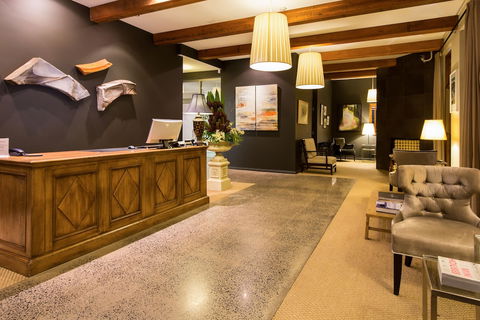 De Russie Boutique Hotel Orange - QLD Tourism 6