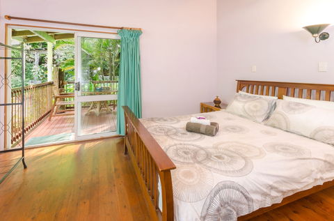 The Epiphyte Bed & Breakfast - Queensland Tourism 3