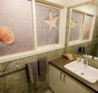 Whitesbeach Guesthouse - Queensland Tourism