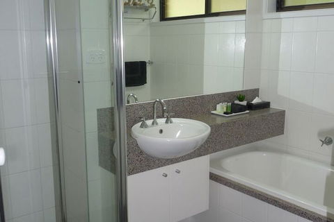 Barwon Valley Lodge - QLD Tourism 5
