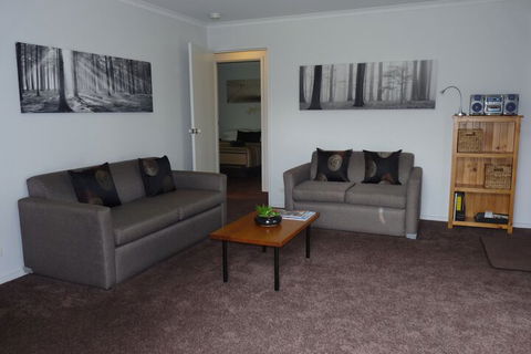 Barwon Valley Lodge - QLD Tourism 7