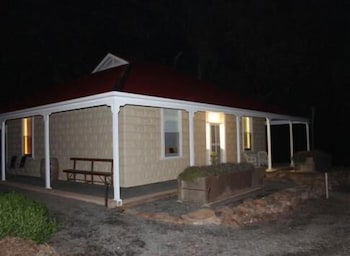 Brown's House Bed And Breakfast - Queensland Tourism 0