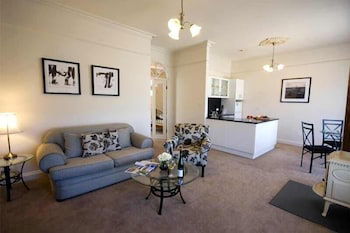 Brice Hill Country Lodge - QLD Tourism 5