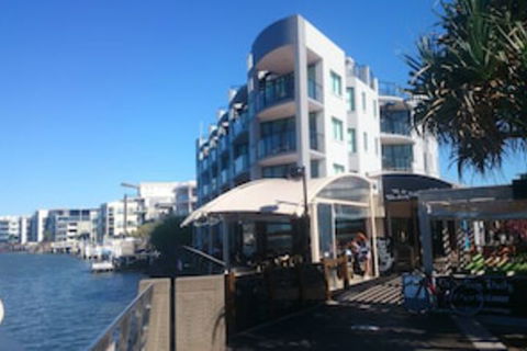 La Promenade - QLD Tourism 0
