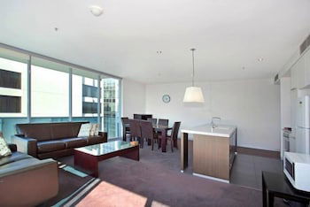 Astra Apartments - St Kilda Rd - Queensland Tourism 6
