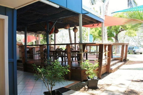 Arcadia Beach Guest House - QLD Tourism 4