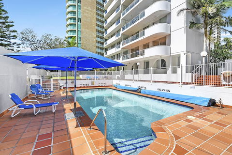 Carlton Apartments - Queensland Tourism 0