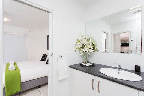 Mildura Holiday Villas - QLD Tourism 5