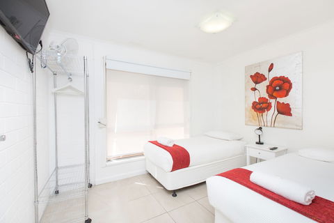 Mildura Holiday Villas - QLD Tourism 3