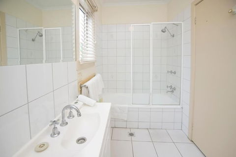 Hawthorn Gardens Serviced Apartments - Queensland Tourism 3