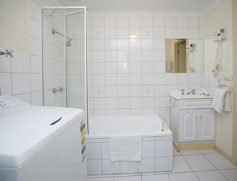 Hawthorn Gardens Serviced Apartments - Queensland Tourism 4