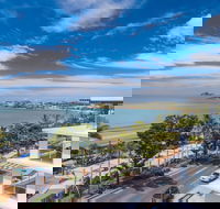 Echelon Apartments - QLD Tourism