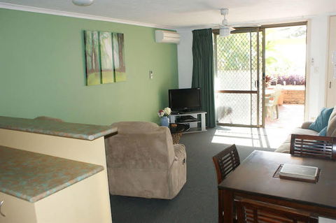 Kirra Vista Holiday Units - Queensland Tourism 0