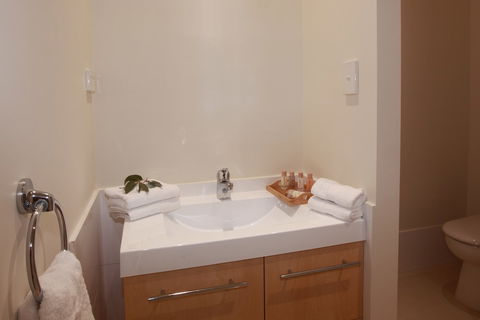 H Boutique Hotel - QLD Tourism 4