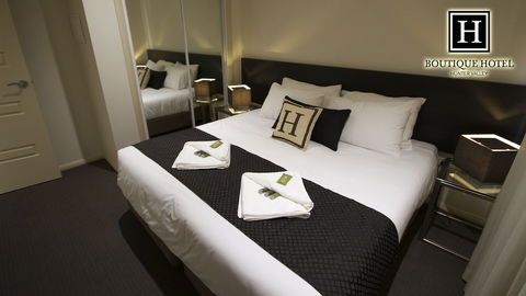 H Boutique Hotel - QLD Tourism 5