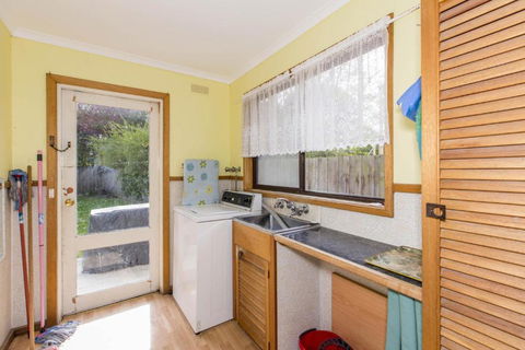 HOLIDAY On NAUTILUS INVERLOCH - QLD Tourism 2