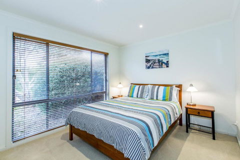 SURFSIDE GETAWAY In PICTURESQUE INVERLOCH - QLD Tourism 6