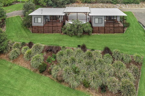 Lilypad Luxury Cabins - Queensland Tourism 3