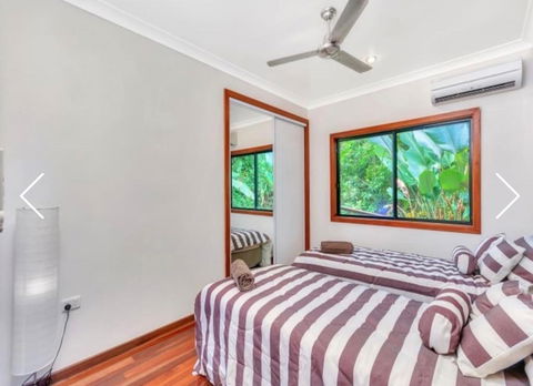 Treetops Retreat Cairns - QLD Tourism 4