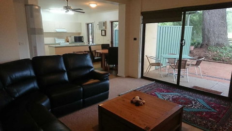 Shepparton Golf Club Motel - Queensland Tourism 6