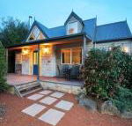 Two Truffles Cottages - Queensland Tourism