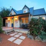 Two Truffles Cottages - QLD Tourism 0