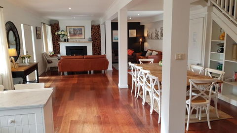 Bowral Escape - QLD Tourism 6
