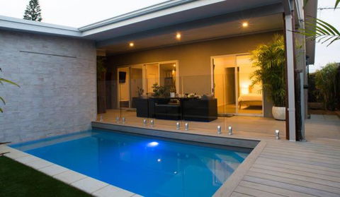 Sols Place Boutique Pool Villas - QLD Tourism 5