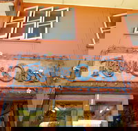 Travellers Oasis - Hostel - QLD Tourism