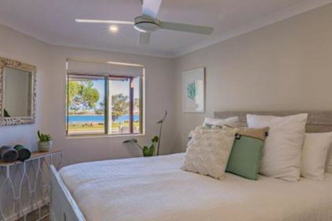 Starboard Views Kalbarri River Front Apartment - QLD Tourism 5