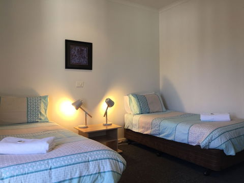 Kilcunda Ocean View Motel - Queensland Tourism 5