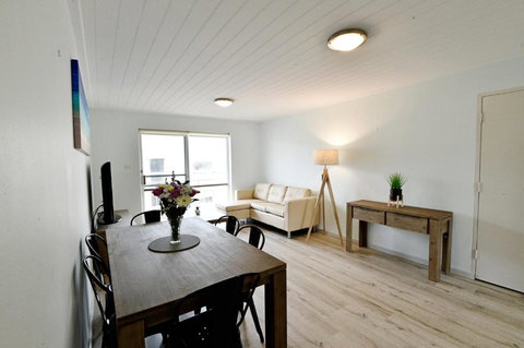 Kanangra Waterviews From The Balcony - QLD Tourism 4